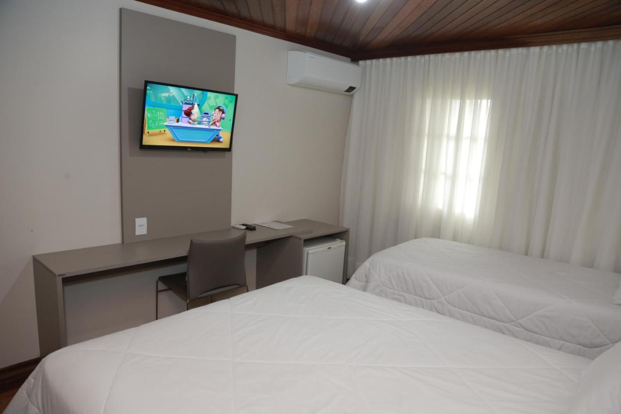 Letto Hotel Flores Da Cunha Exterior photo